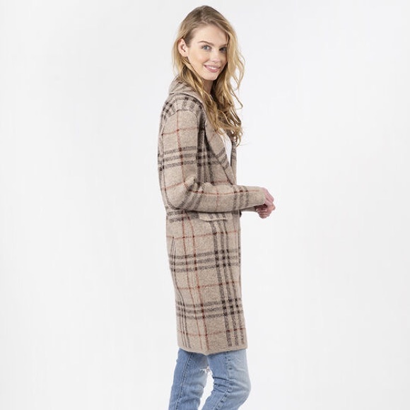 Lyla + Luxe Fiona Knit Plaid Coat - Picture 2 of 8